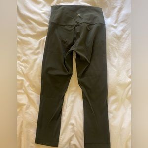 Lululemon Cropped Leggings